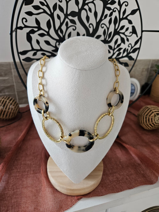 Collier leopard