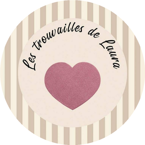 LES TROUVAILLES DE LAURA 