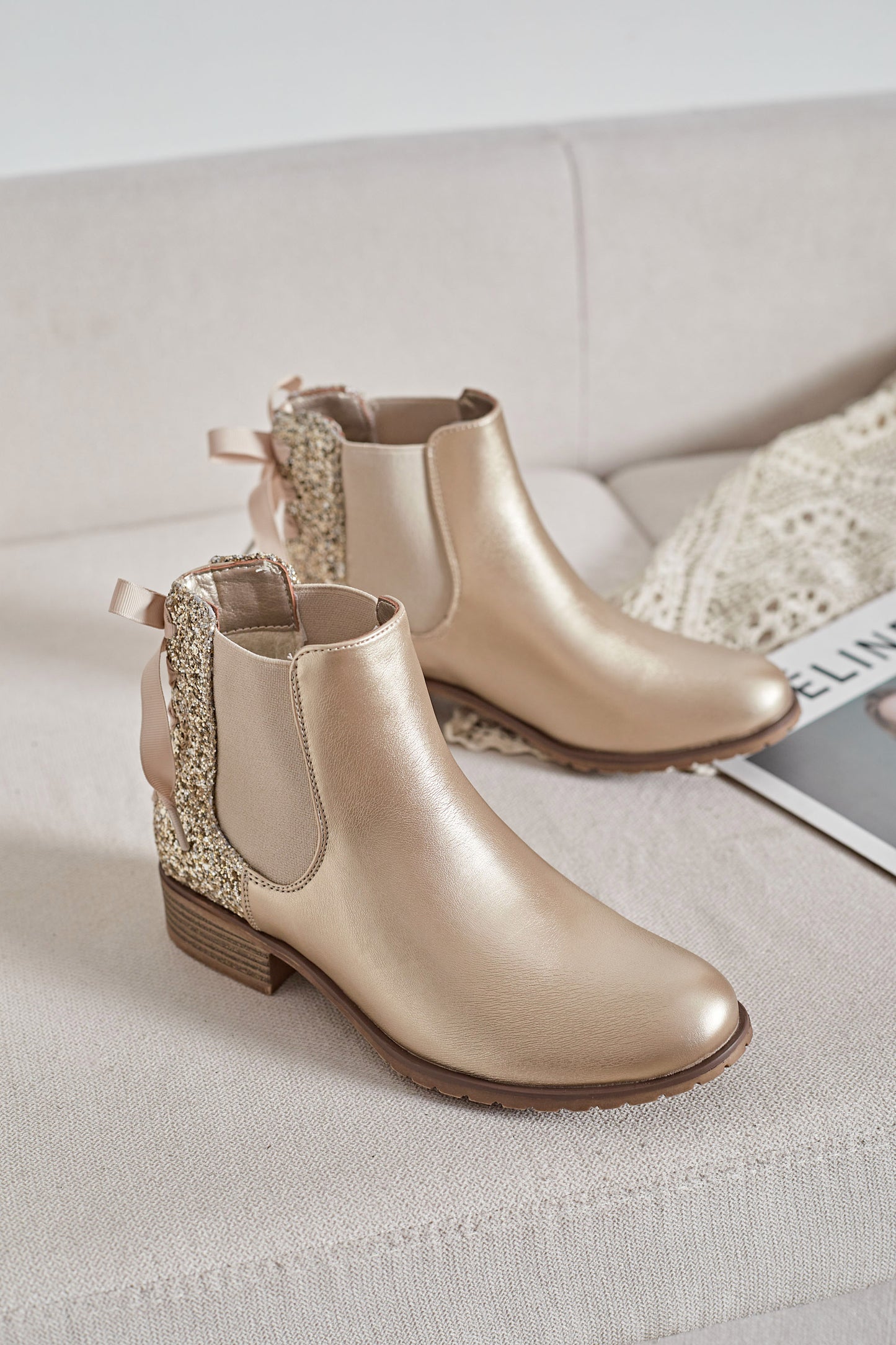 Bottines gold strass & nœud