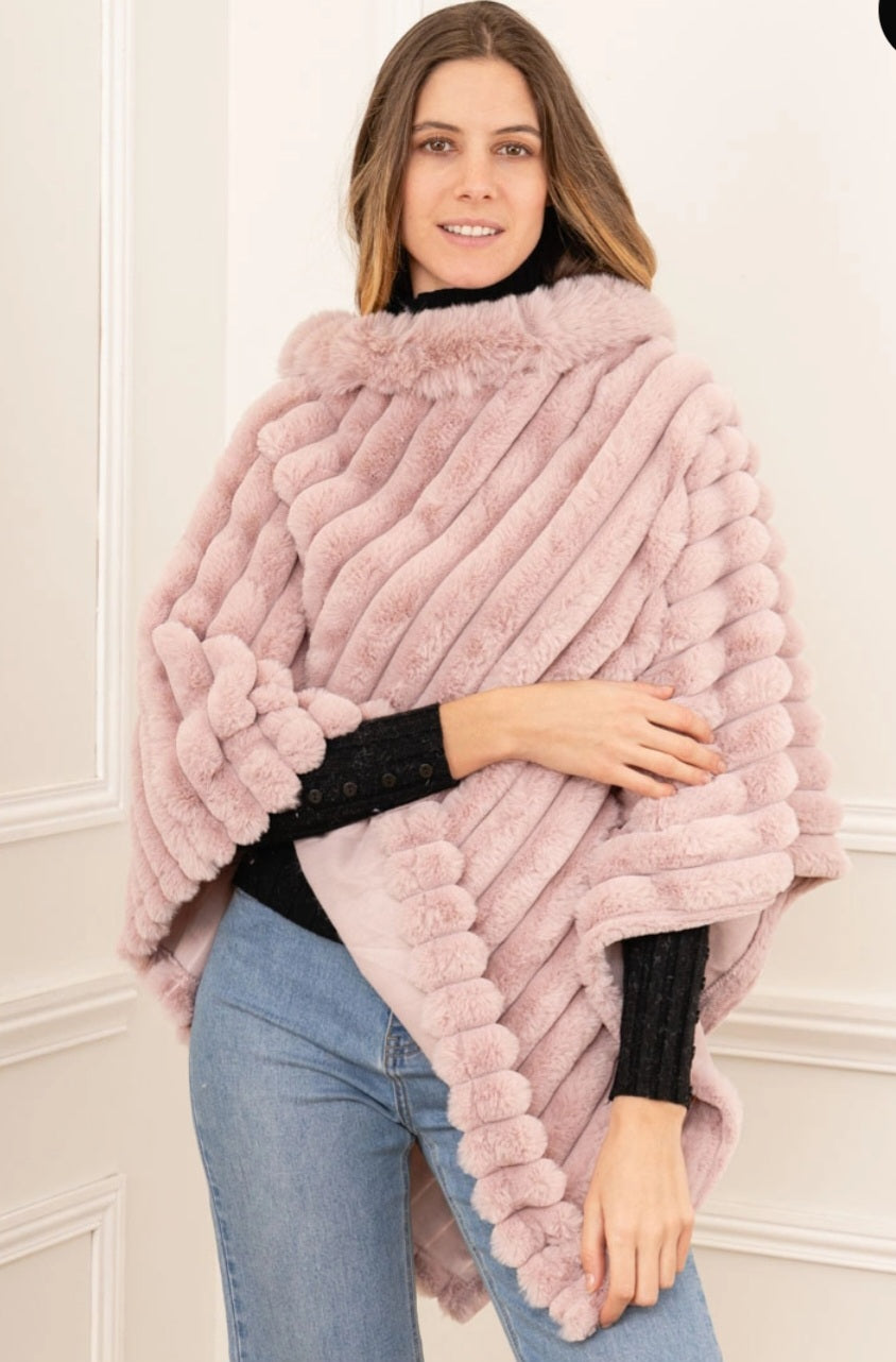 Poncho col fourrure