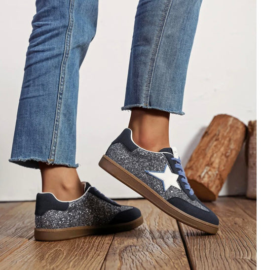 Baskets marine et strass