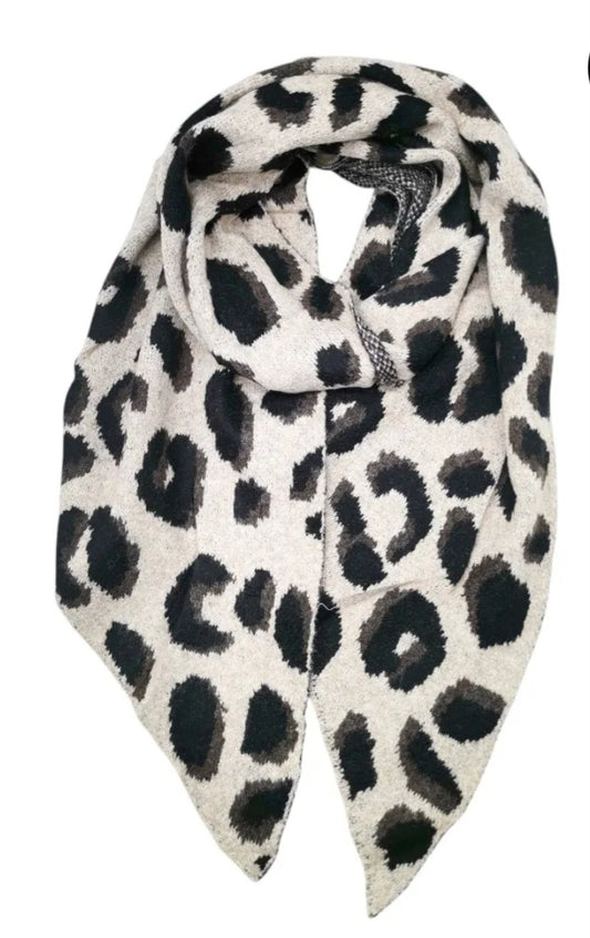 Echarpe motif animal avec laine
