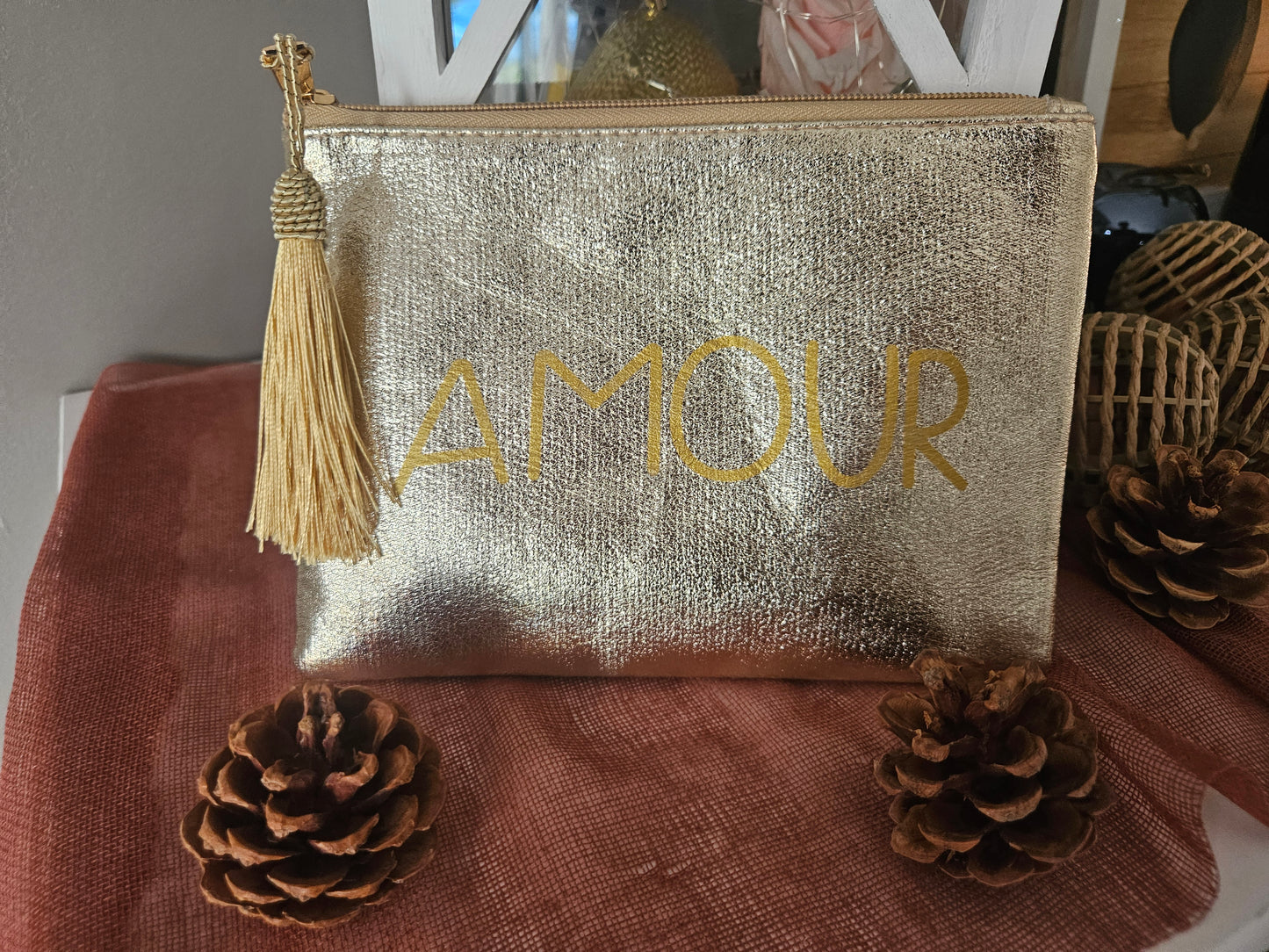 Pochette "AMOUR"