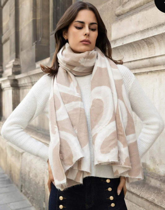 Echarpe douce motif coeur